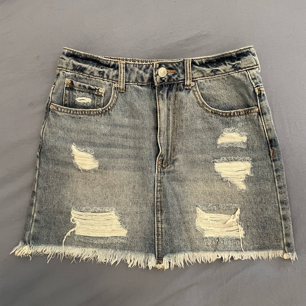 Jean shirt size small